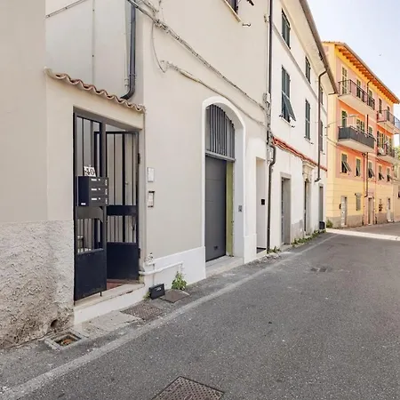 Peace & Garden - Clicca Qui Per Il Paradiso بيت للعطل